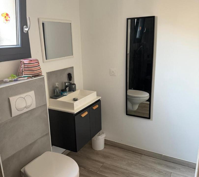 Photo of Bathroom in Peypin