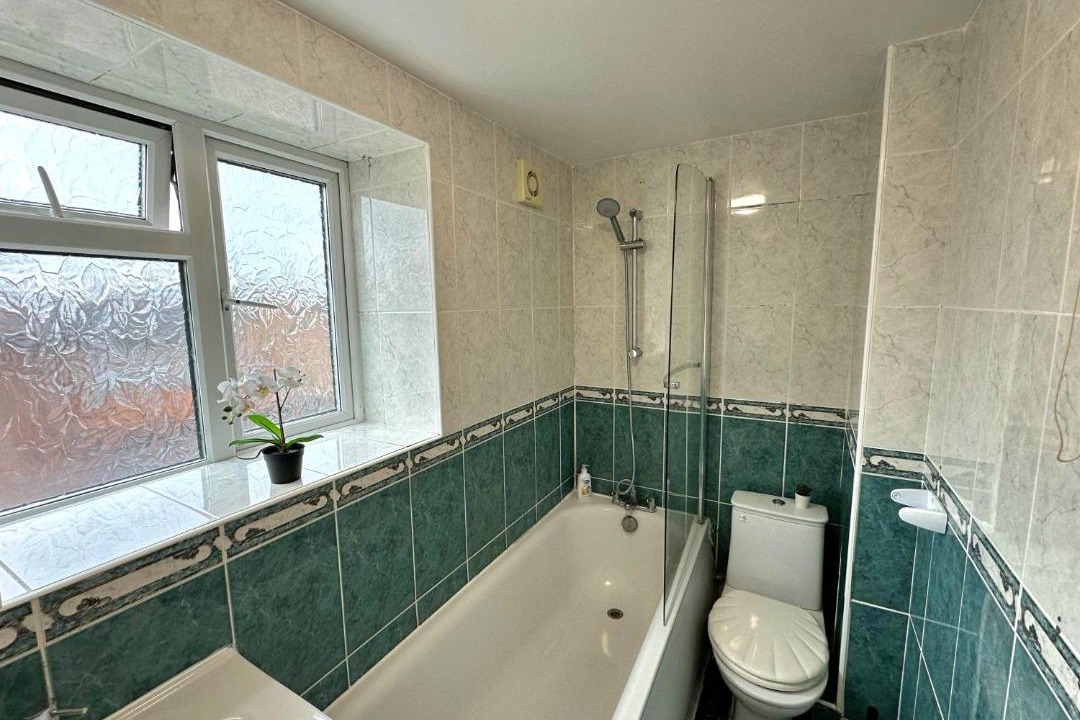Photo of Bathroom in Walworth