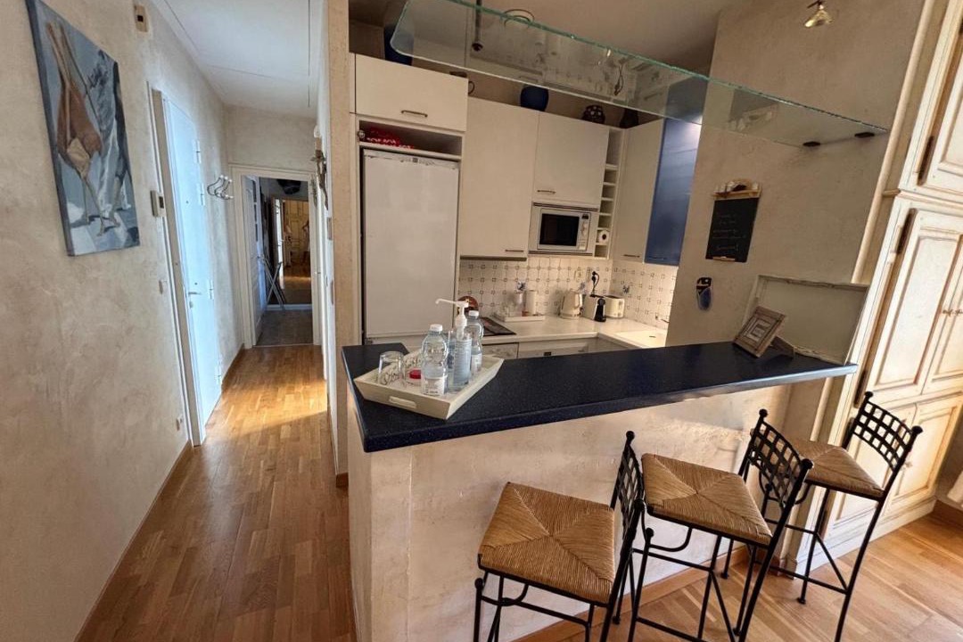 Photo of Others in Quartier du Port