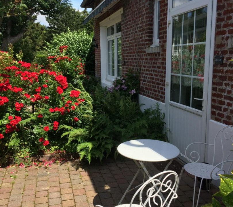 Photo of Others in Verton