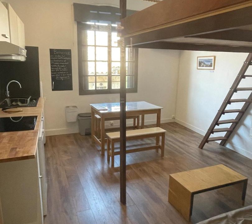 Photo of Others in Saint-Michel-l'Observatoire