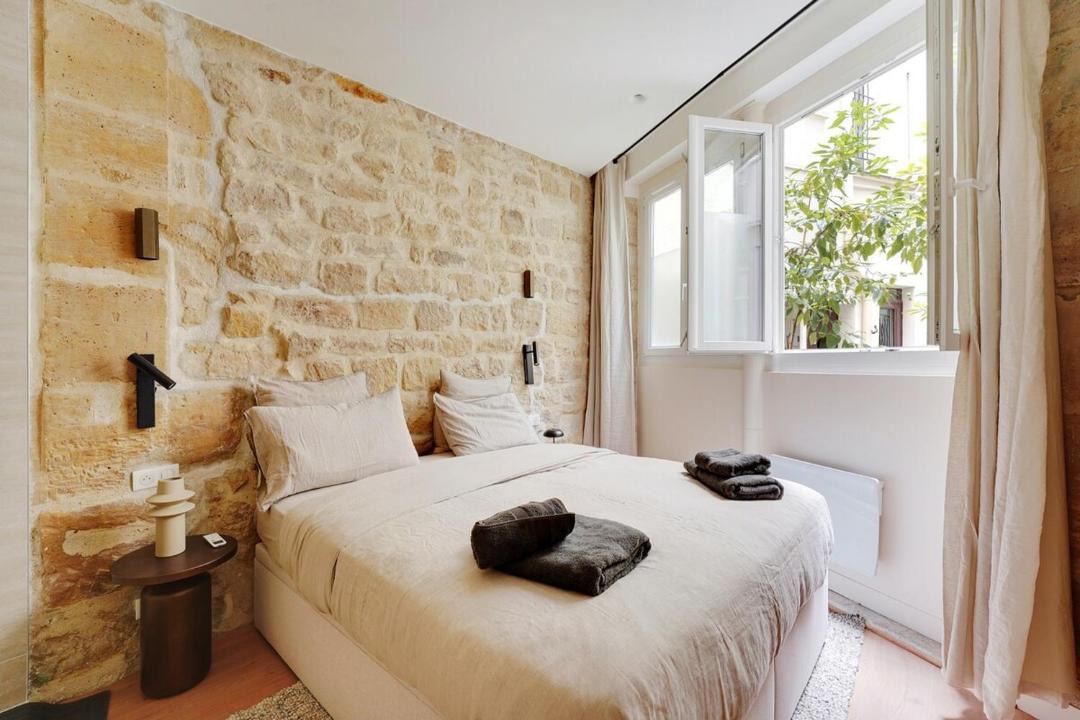 Photo of Bedroom in 3rd Arrondissement