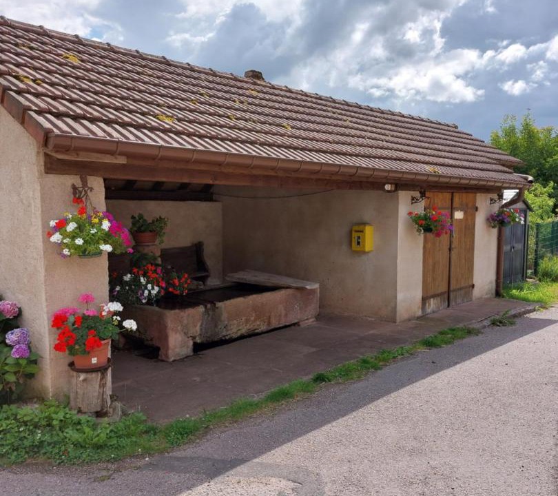 Photo of Others in Le Puid
