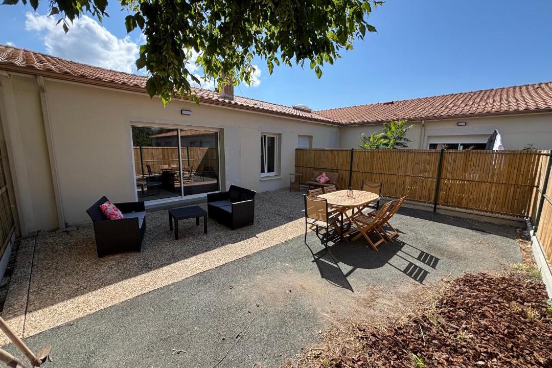 Photo of Others in Medis