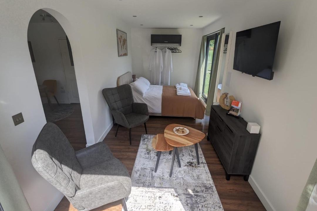 Photo of Others in Warlingham