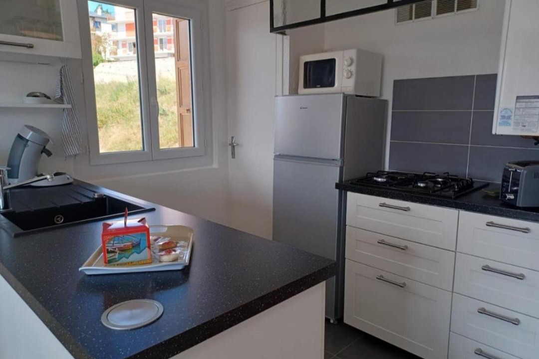 Photo of Kitchen in Font-Romeu-Odeillo-Via