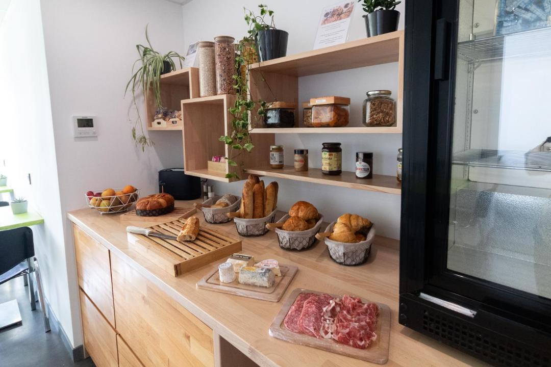 Photo of Others in Chatte