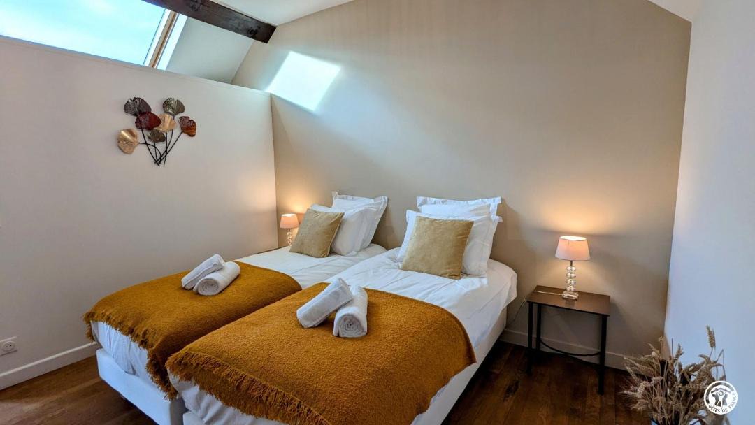 Photo of Bedroom in Villy-le-Moutier