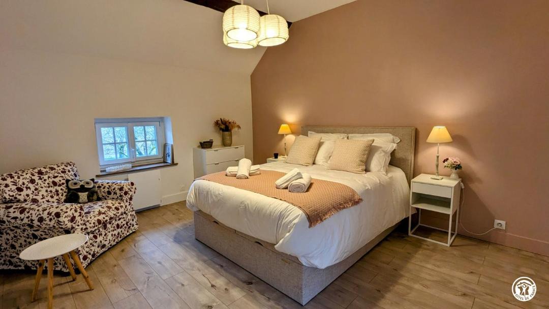 Photo of Bedroom in Villy-le-Moutier