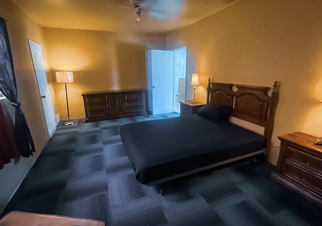 Photo of Bedroom in El Monte