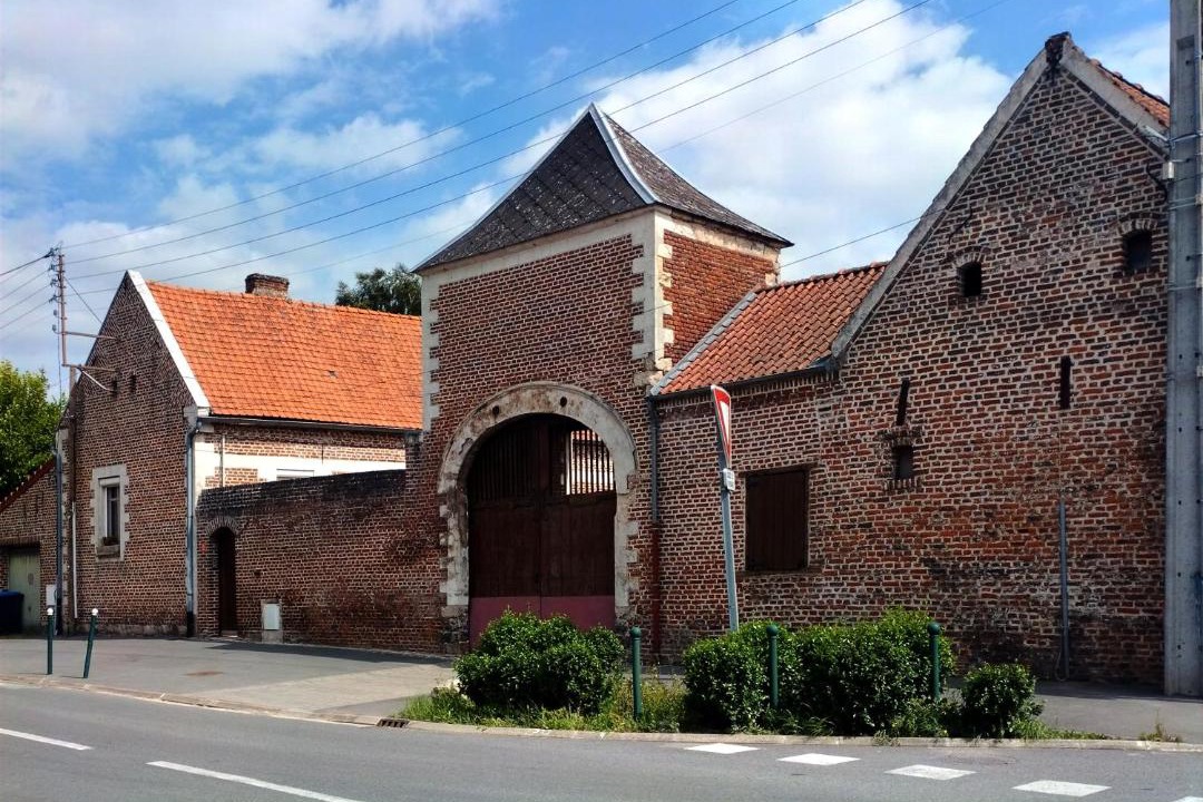 Photo of Buildings in Haspres