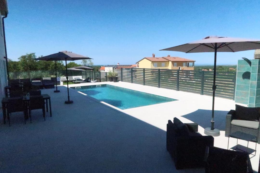 Photo of Patio Balcony in Farini
