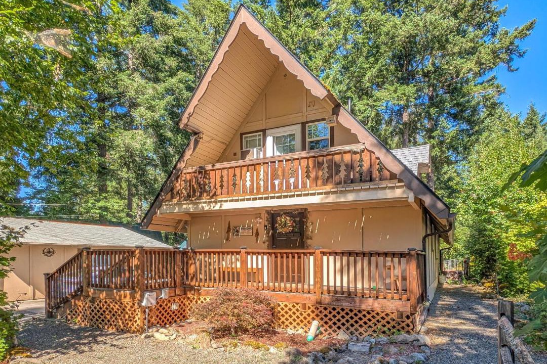 Photo of Others in Packwood