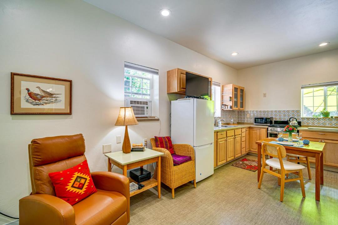 Photo of Kitchen in Trail