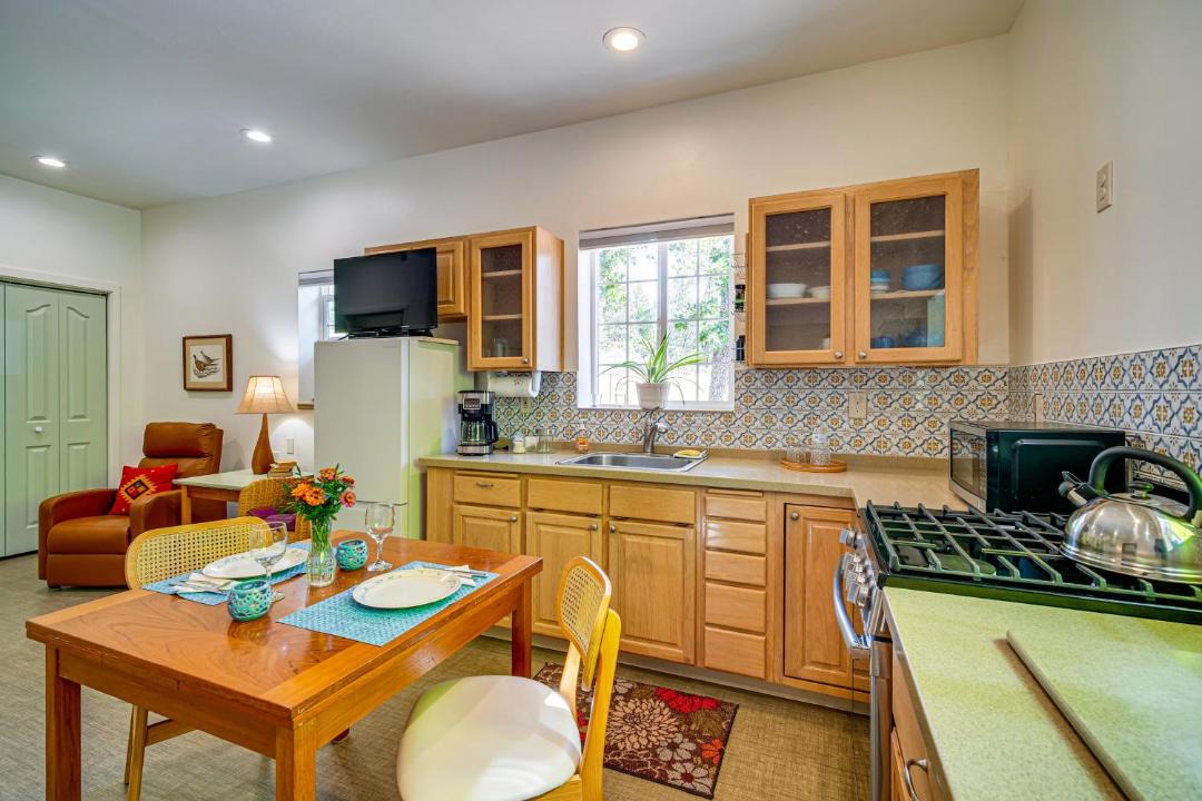 Photo of Kitchen in Trail