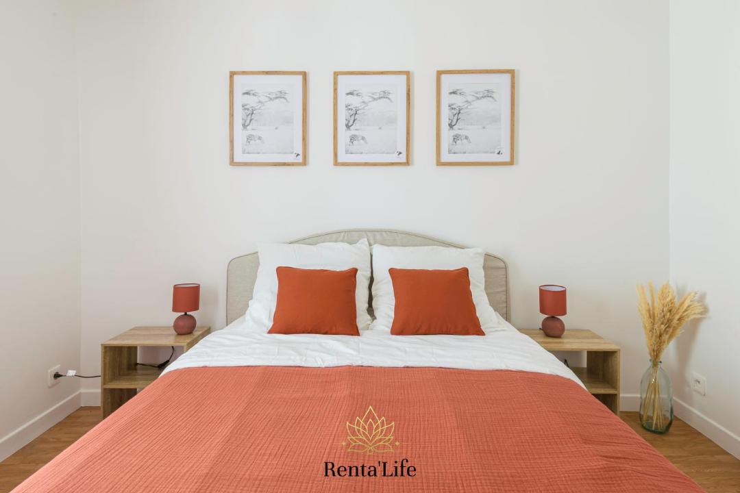 Photo of Bedroom in Nanteuil-les-Meaux
