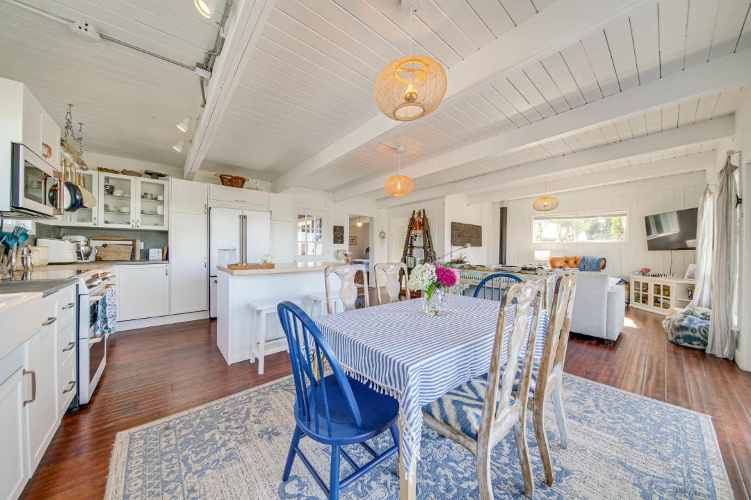 Photo of Kitchen in Langley