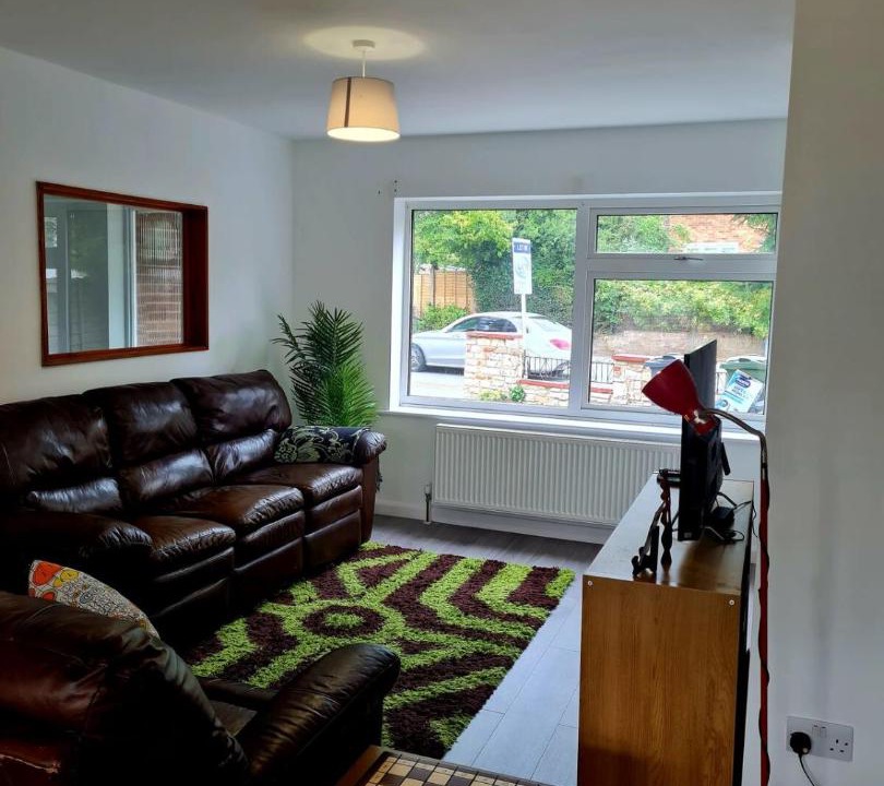 Photo of Livingroom in Cheshunt