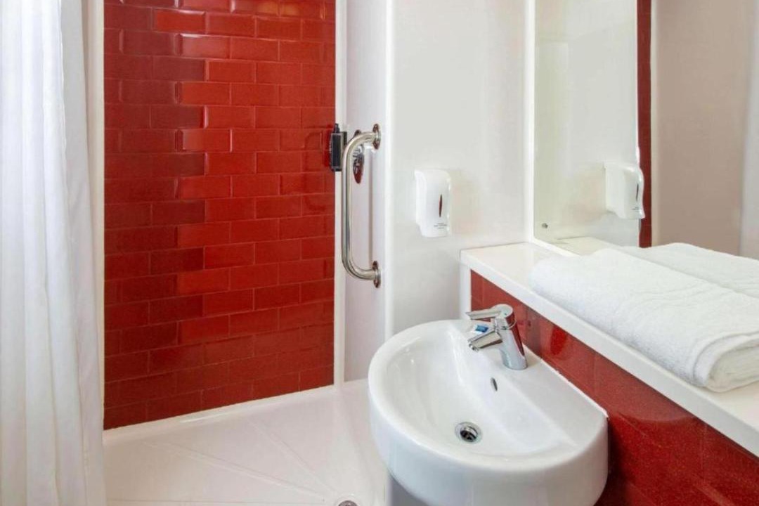 Photo of Bathroom in Newquay City Centre