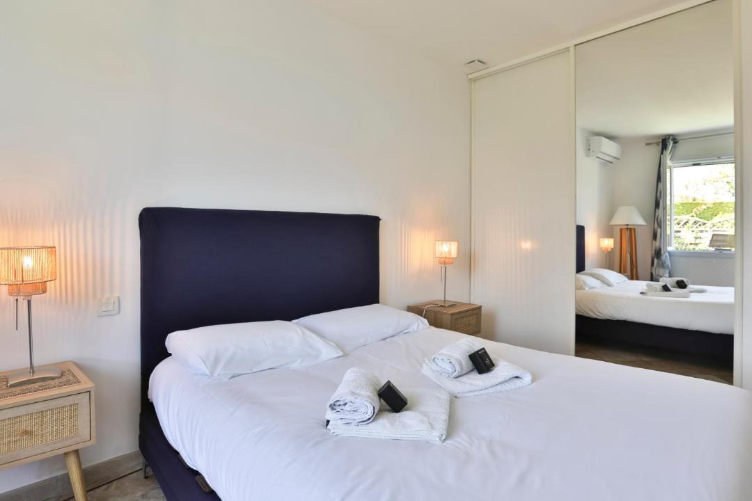 Photo of Others in LʼIle-dʼOlonne