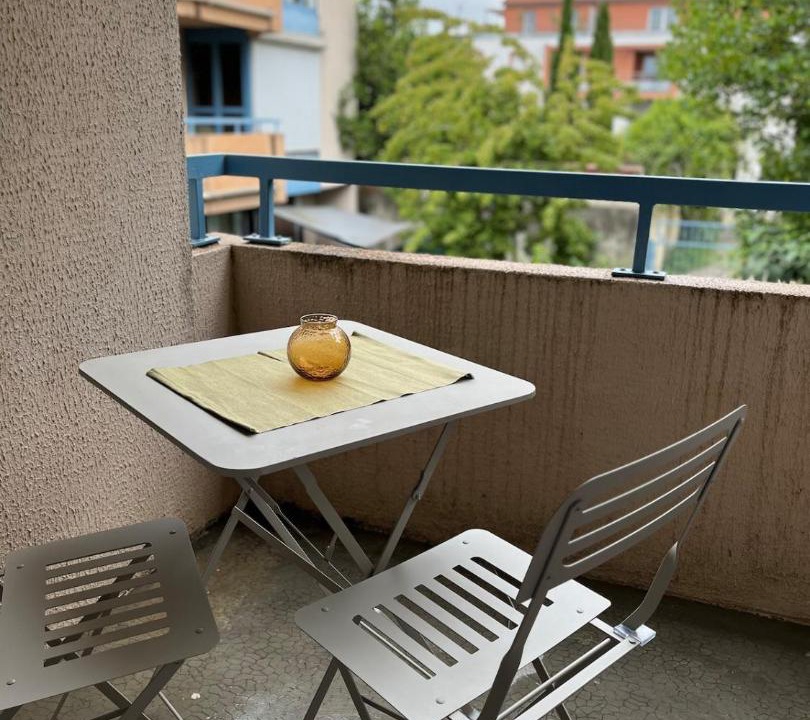 Photo of Patio Balcony in Minimes - Barriere de Paris