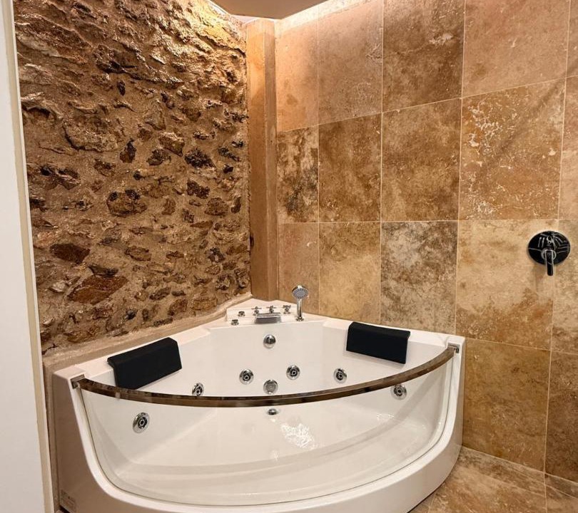 Photo of Bathroom in Bonnelles