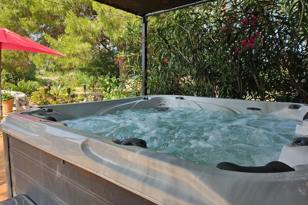 Photo of Others in Bessan