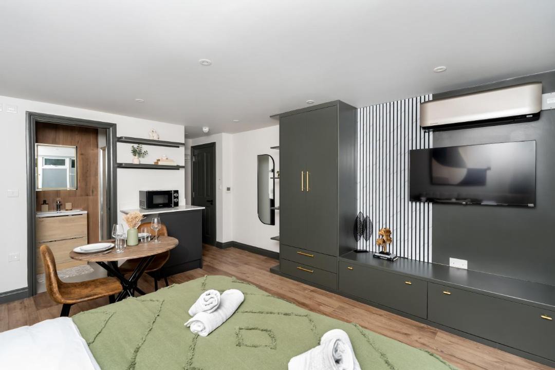 Photo of Others in Friern Barnet