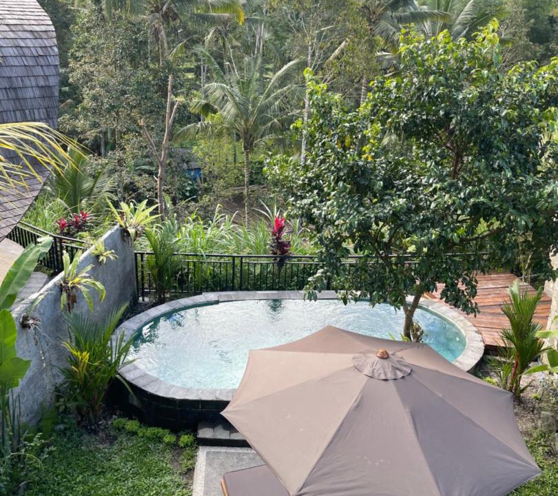 Photo of Others in Selat