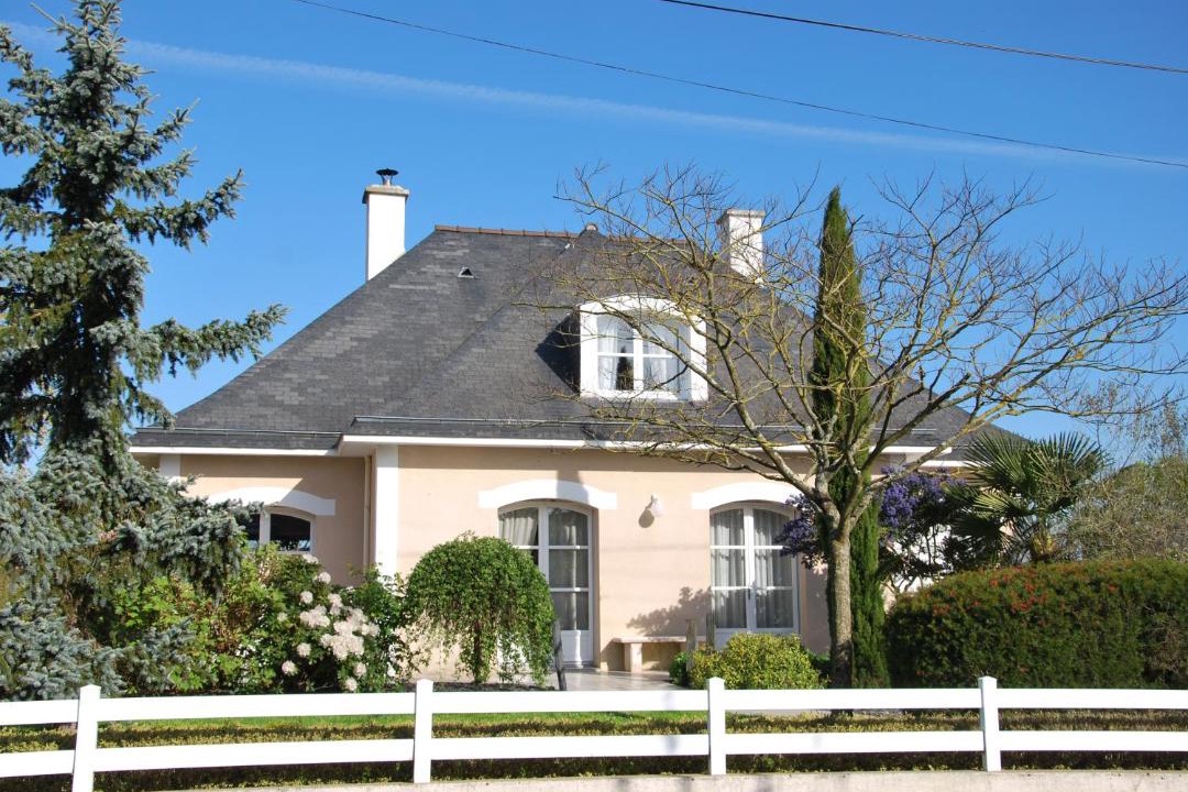 Photo of Others in Bruz