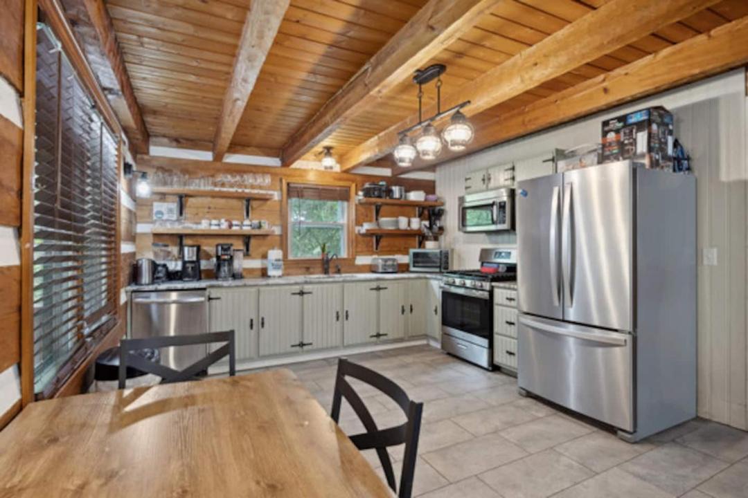 Photo of Kitchen in Fishers Hill