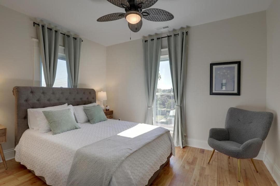 Photo of Bedroom in Hannibal