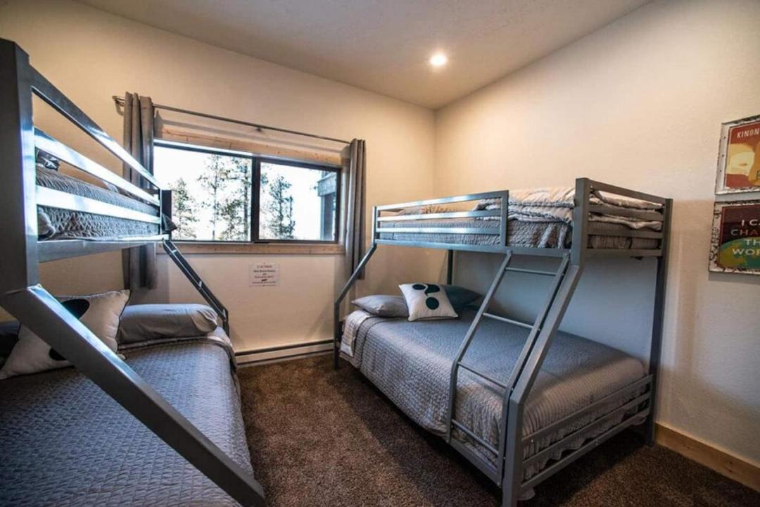 Photo of Bedroom in Lead