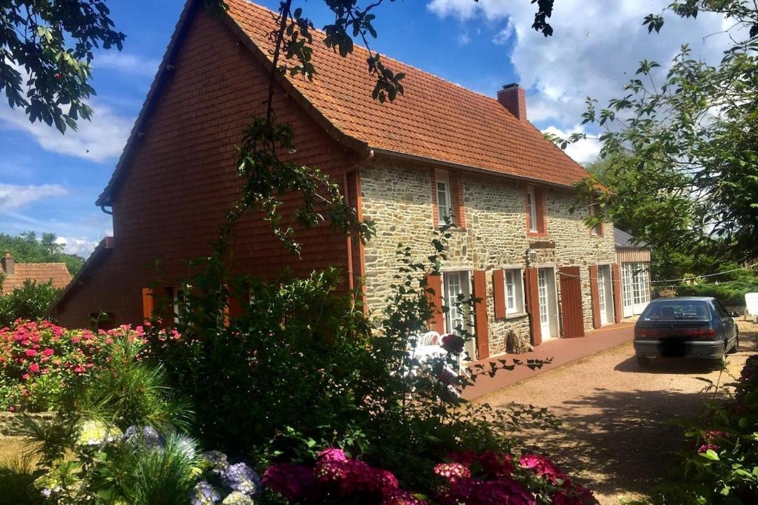 Photo of Others in Montsecret-Clairefougere