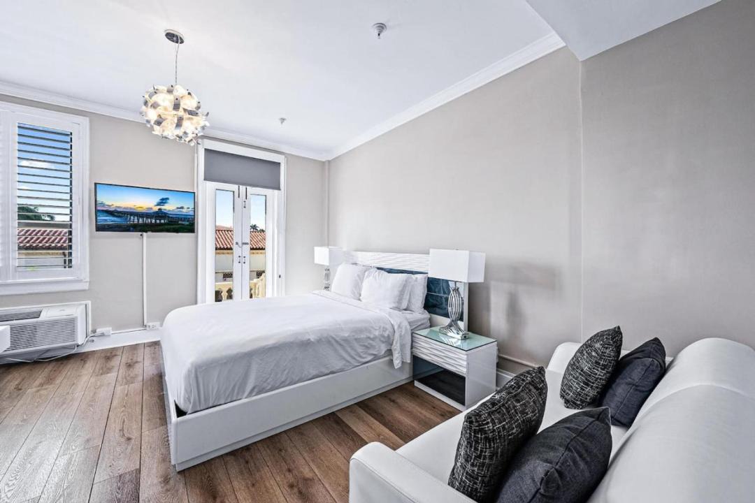 Photo of Bedroom in Palm Beach