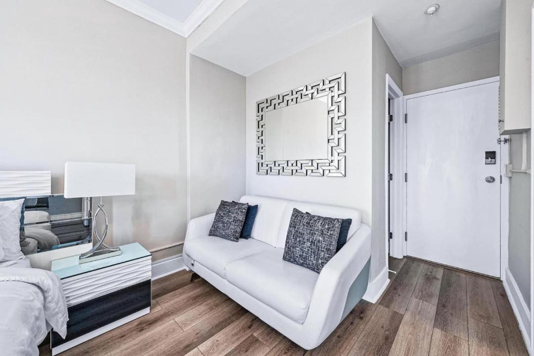 Photo of Bedroom in Palm Beach