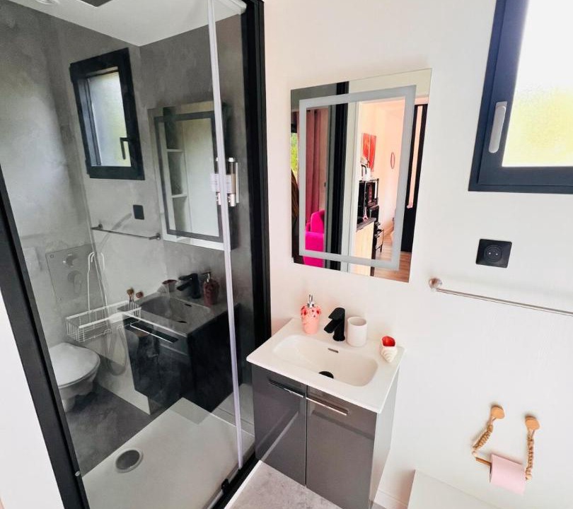Photo of Bathroom in Rosselange