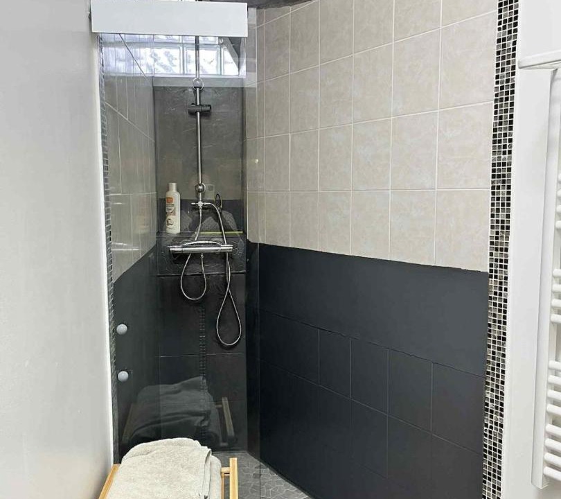 Photo of Bathroom in Aulnoye-Aymeries