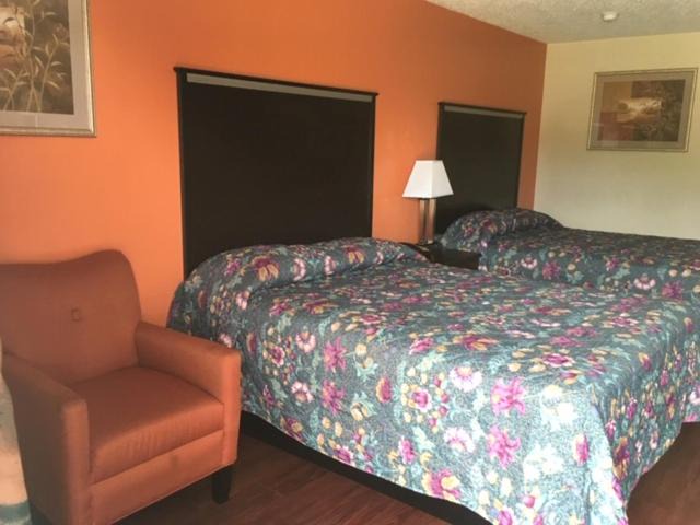 Photo of Bedroom in Bay City