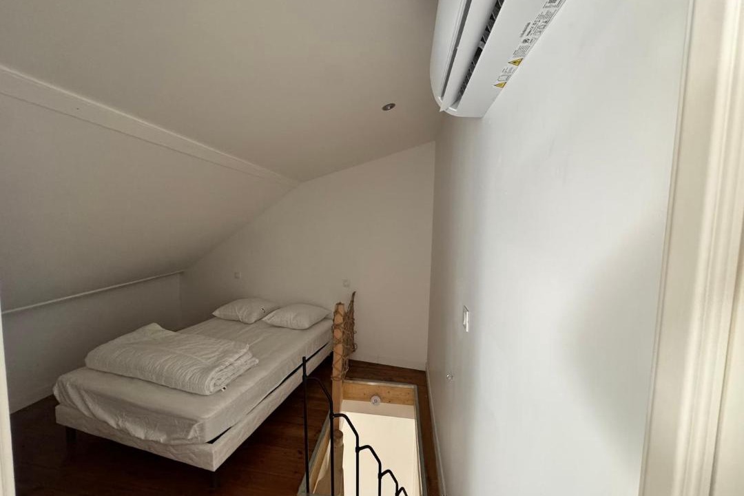 Photo of Bedroom in Pons