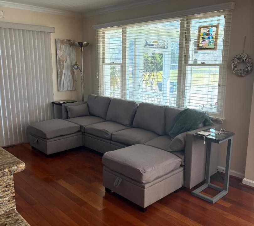Photo of Livingroom in Fairview Beach