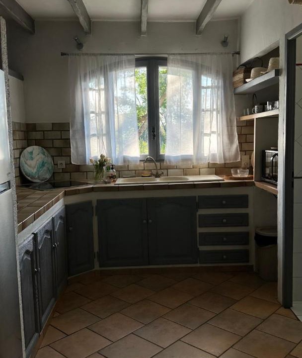 Photo of Kitchen in Loriol-du-Comtat