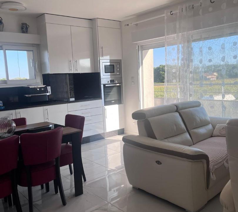 Photo of Others in Bords