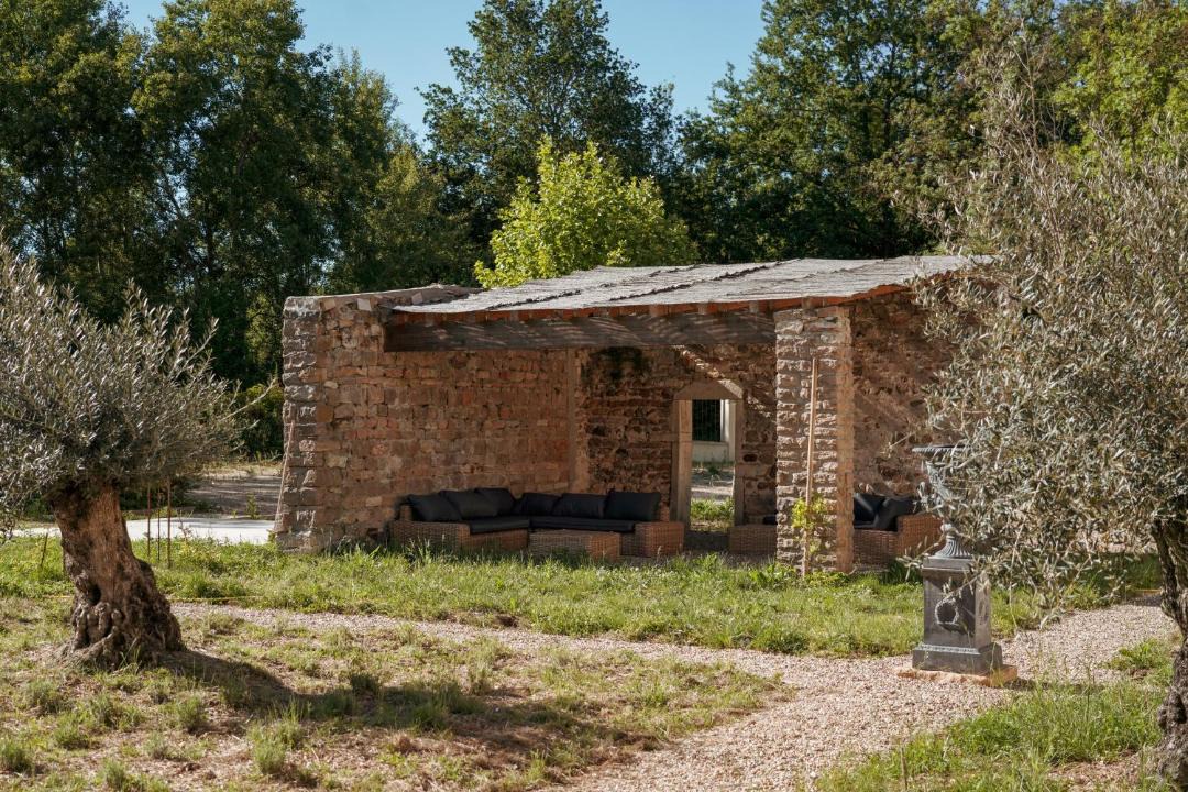 Photo of Others in Romaneche-Thorins