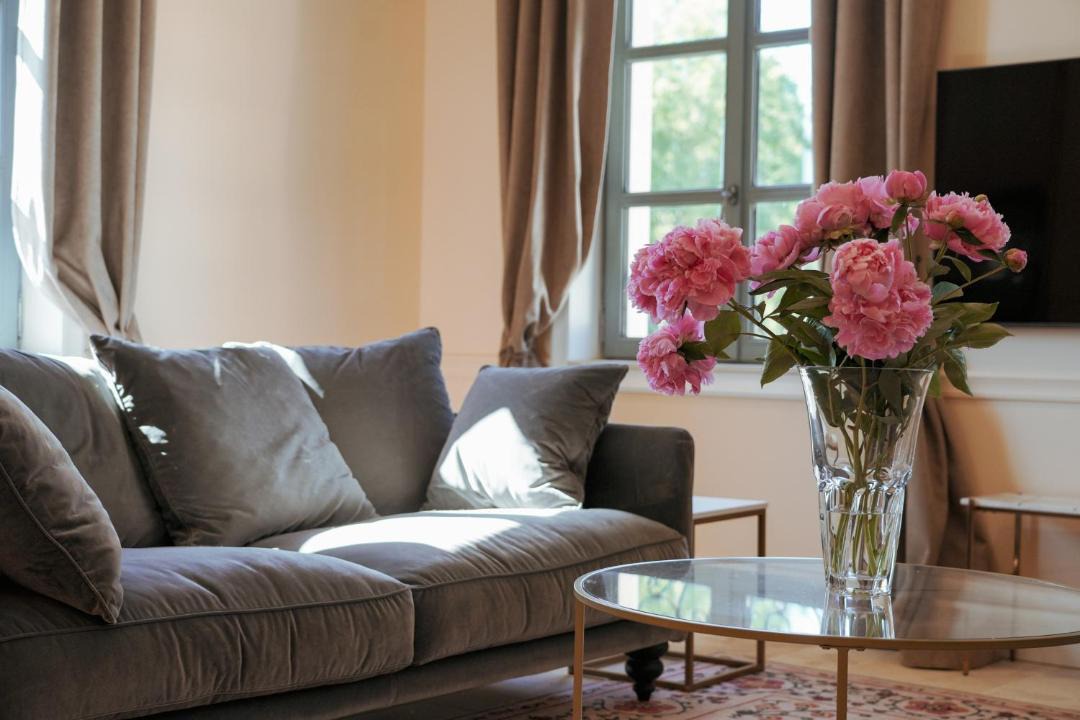 Photo of Livingroom in Romaneche-Thorins