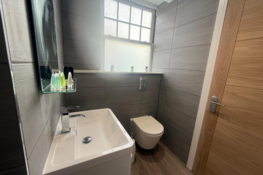 Photo of Bathroom in Brentwood