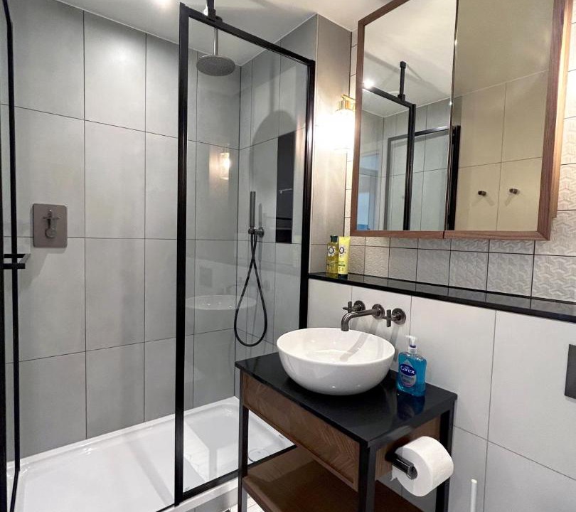 Photo of Bathroom in Tower Hill