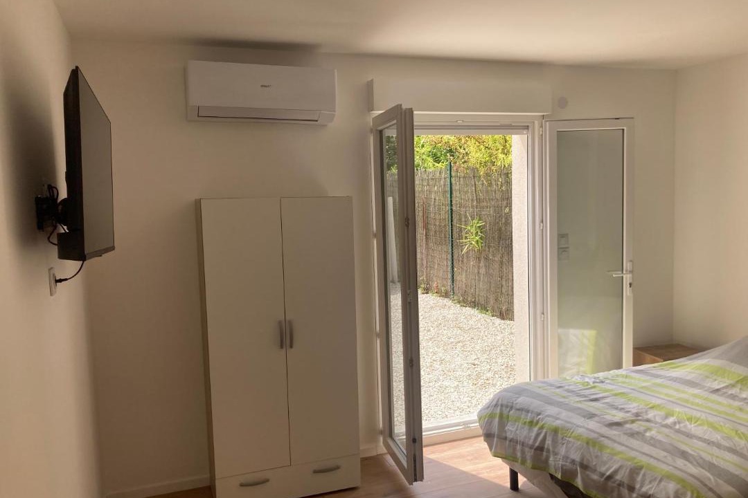 Photo of Bedroom in Saran