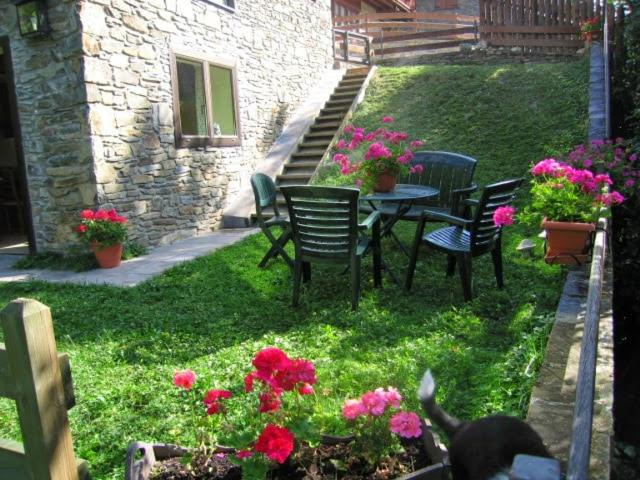 Photo of Others in Gessa