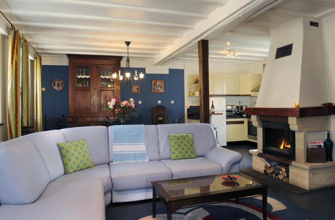 Photo of Livingroom in Eaux-Puiseaux